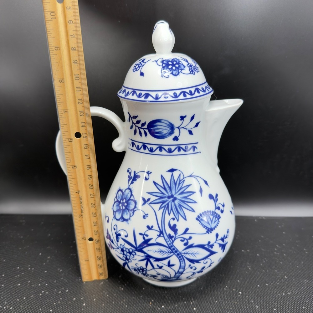 Triptis Porzellan Blue Onion Coffee Pot Zwiebelmuster‎ Germany White Blue Floral - Picture 4 of 14